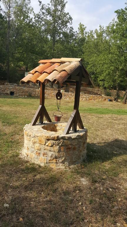 Le Donjon Des Combes Et Son Spa Фаянс Экстерьер фото